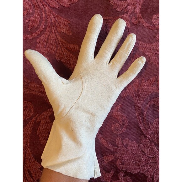 Suede Leather Gloves Vintage Ivory Cream Size Small Made in England - Picture 2 of 9